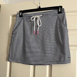 Vineyard Vines blue and white striped drawstring skirt with pockets S